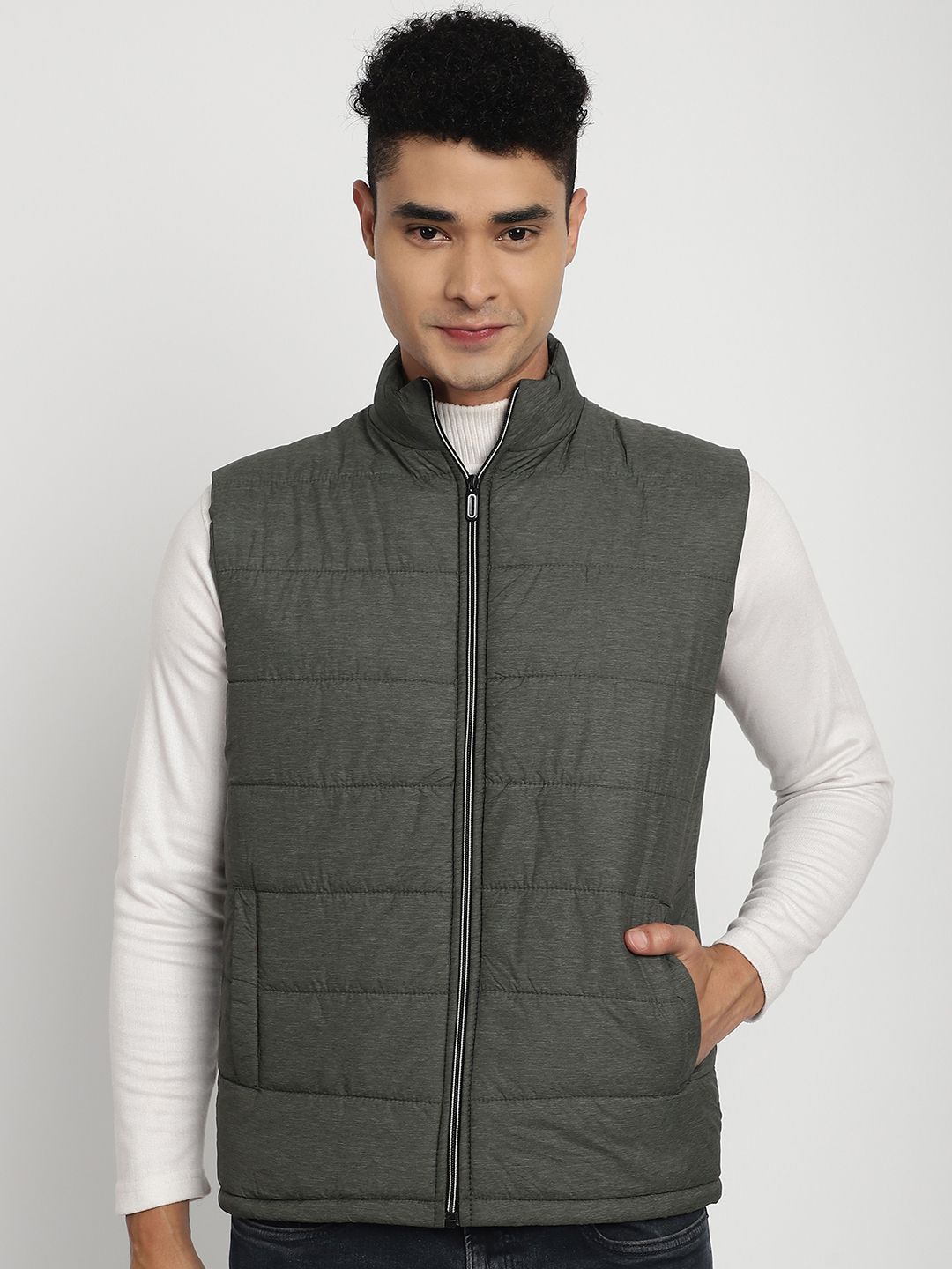 Sanhok Nylon Comfortable Half Sleeve Puffer Jacket for Mens