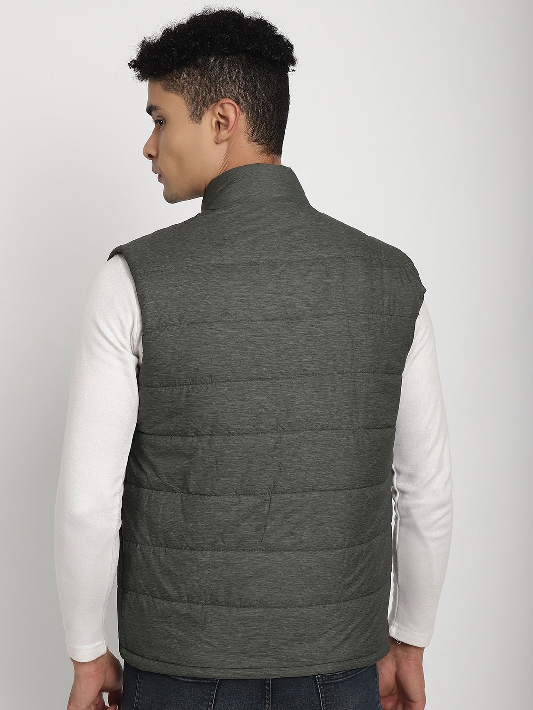 Sanhok Nylon Comfortable Half Sleeve Puffer Jacket for Mens - Image 2