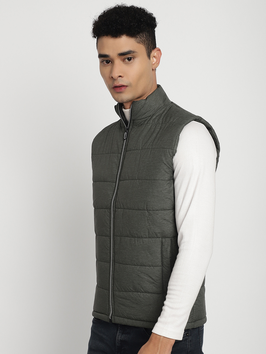 Sanhok Nylon Comfortable Half Sleeve Puffer Jacket for Mens - Image 4